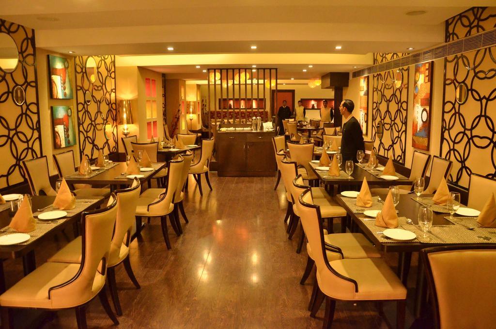 Hotel Down Town 잘란다르 외부 사진